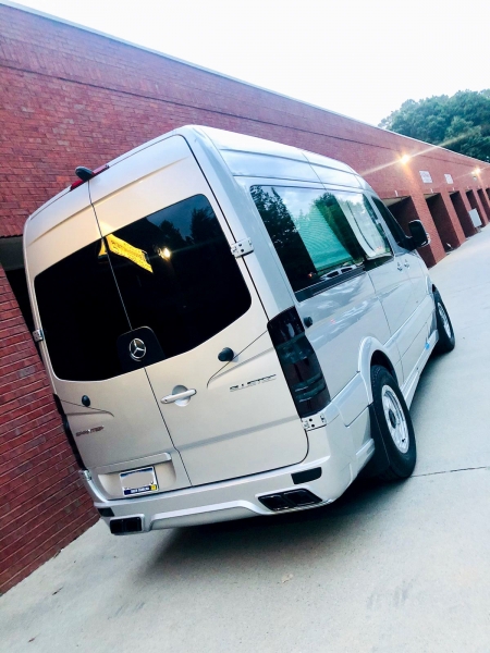 Photo Mercedes Benz Sprinter W906 Full Body Kit Rear Bumper Tuning 2007-2018 | DL Auto Design