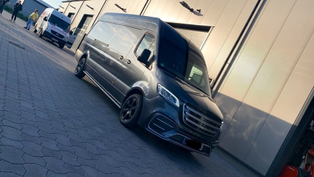 Photo Mercedes Benz Sprinter W907 W910 Full Body Kit Elegance Radiator Front Grill Tuning  2018-2025 | DL Auto Design