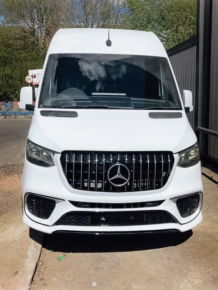 Photo Mercedes Benz Sprinter W907 W910 Body Kit Front Tuning Bumper Sport 2018-2025 (With Parking Sensor). And Have Frog Lights This Design Bumper Gift Front Grill | DL Auto Design